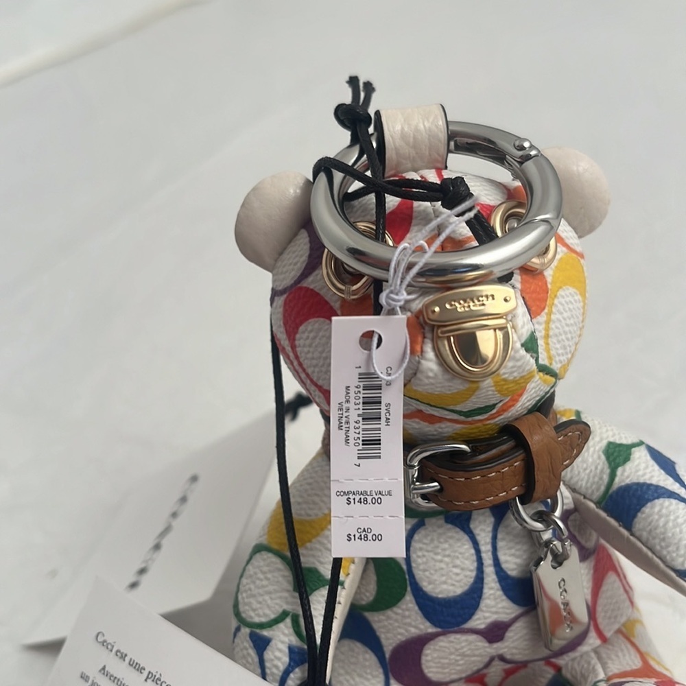 Coach signature logo multicolor rainbow bear keychain - Picture 6 of 11